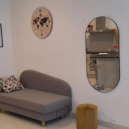 Les arcades Studio Coeur de ville Cholet Extérieur photo