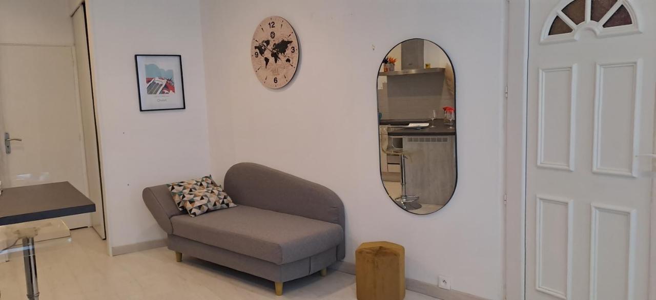Les arcades Studio Coeur de ville Cholet Extérieur photo